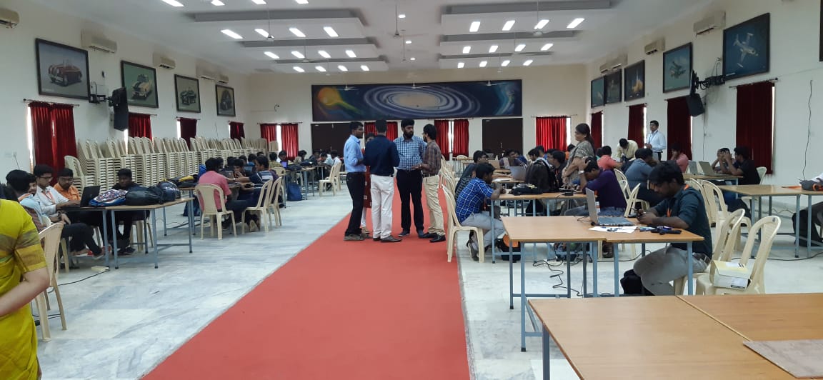 CAG, in collaboration with @HindustanUni, is conducting a #hackathon competition today and tomorrow. Over the next 24 hours, students from across Tamil Nadu will be working on solutions to promote #EnergyEfficiency #EnergyGovernance #RenewableEnergy
