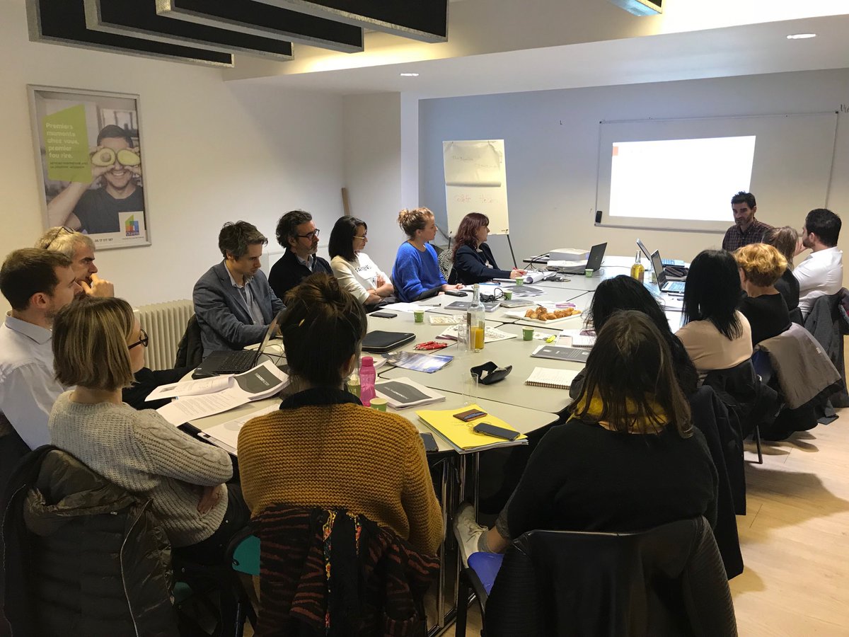 C est parti pour le jury de notre appel à projets #habitat&amp;idees4.0 a l occasion des 70 ans du #groupedeschalets ⁦<a href="/PhilCoste/">Philippe Coste</a>⁩ ⁦<a href="/lambenkirane/">Lamya Benkirane</a>⁩ ⁦<a href="/Edforzy/">Forzy Edouard</a>⁩ ⁦<a href="/LesCoopHlm/">Les Coop Hlm</a>⁩