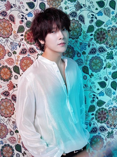 Diklaz's tweet photo. I won't be able to see the live, but..

That photo 😁

#Yoonhak -Do your own thing
https://t.co/WWFLOkAqHE

#SUPERNOVA -Bang 
https://t.co/p880wqNqXG

#DoubleAce #PlanAB
https://t.co/UFeHnETKpx
.
.
#ユナク #윤학 #정윤학 #超新星#Choshinsei #초신성 #ジーエッグ #G_Egg #ジェグ #GEGG https://t.co/Dl9Ev4BYVI