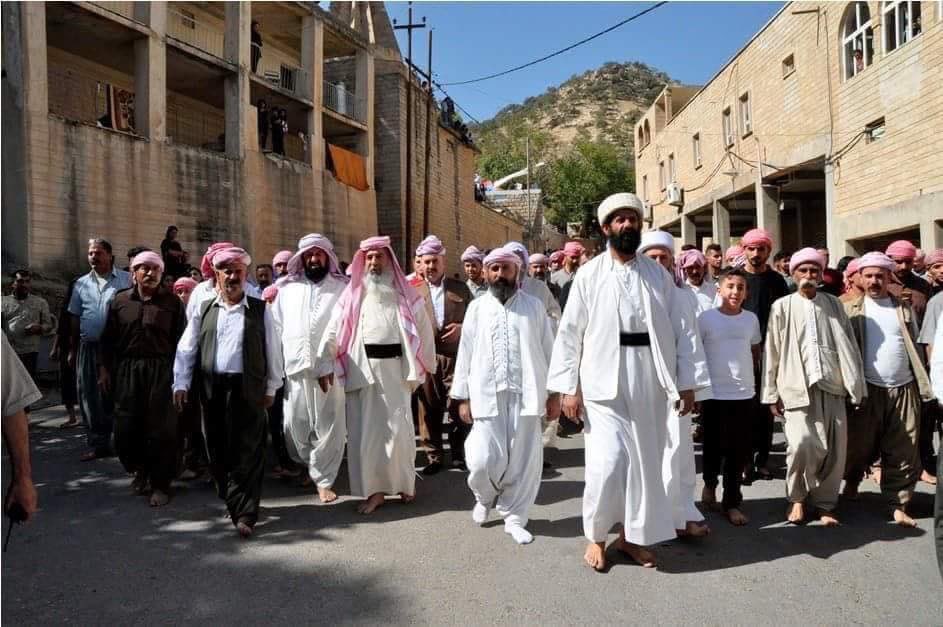 المجالس الاجتماعية الايزيدية تقرر إلغاء مظاهر الإحتفالات في 'عيد الصوم' الخاص بأتباع الديانة الايزيدية تضامناً واحتراماً لدماء شهداء المظاهرات العراقية 🖤🇮🇶