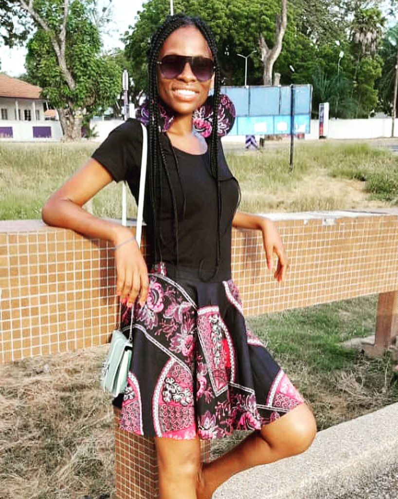 trezy_co's tweet photo. One of our favorite client rocking our circle skirt and earrings. Thank you Kezia Ouomoye 😘 for always choosing us. 
#beyoubedifferent #africanprintearrings #fridayvibes #sexyshortskirt #yearofreturn #skirt #earrings #africanprints #fashiontrends #balckgirlmagic #brownskingirl https://t.co/Q5D7i7uOj9