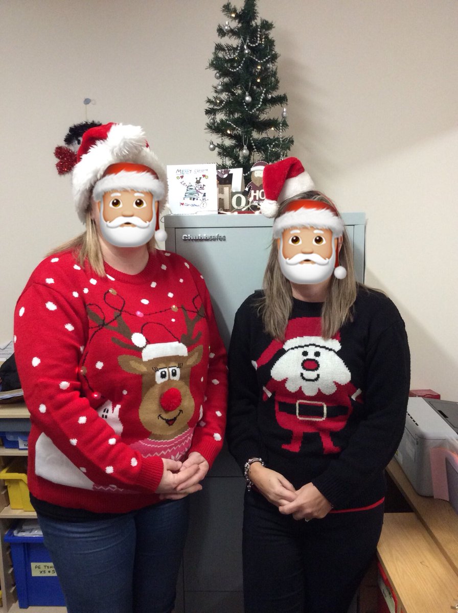 Look who is in the office today! 
#AETAcademies #remarkable #feelingfestive