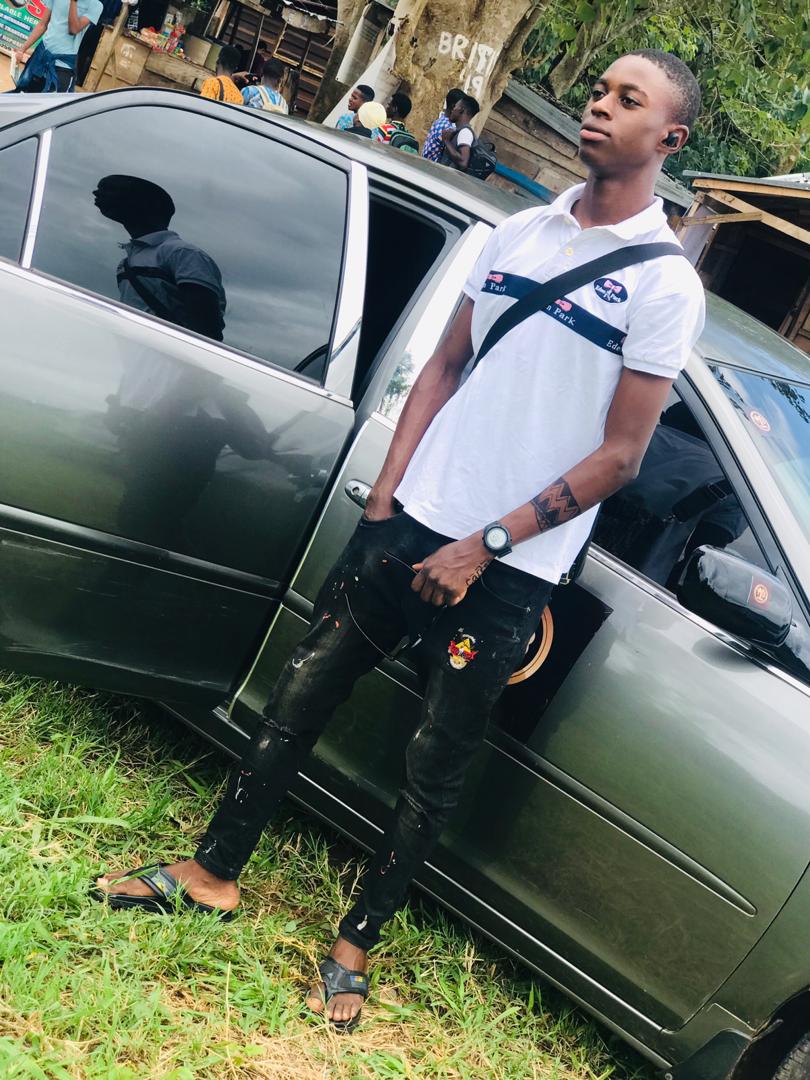 iamcarterveli's tweet photo. Music: “JOROMI” by @Alhajisnoweezy still trending on all social media platforms. Don’t miss out on this HIT🔥🔥
#yyb_records #teamsnoweezy #googlesnoweezy #snoweezyjoromi #snowforce #slic2020 https://t.co/hOJI4UQL2R https://t.co/fhfal8p2sD
