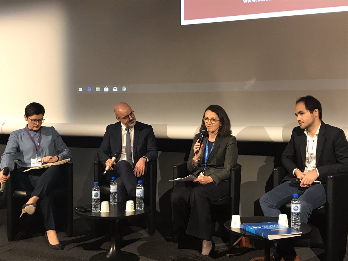 « L’environnement de travail ne doit plus être statique, il doit pouvoir évoluer, être flexible et s’adapter aux évolutions des #modesdetravail et besoins des #collaborateurs. Durée de vie d’un #bureau : 5ans ! » Frédérique Miriel <a href="/Colliers_FR/">Colliers France</a> #RICS #SIMI2019