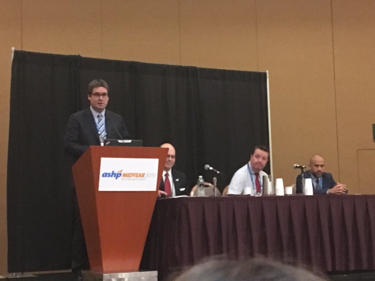 EAHPofficial's tweet photo. EAHP at the #ASHP2019 annual Midyear Clinical Meeting & Exhibition. Here, the perfect wrap-up to a great meeting! ππ₯ππͺ https://t.co/DCZIXItFOG