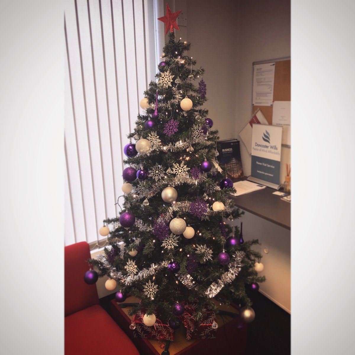 Christmas has arrived here at Little Fish! The new year is also nearly here which means that the January deadline for the self assessment tax returns will be upon us in no time, have you completed yours? Please get in touch with our office for any help!🎄 #doncasterisgreat #tax