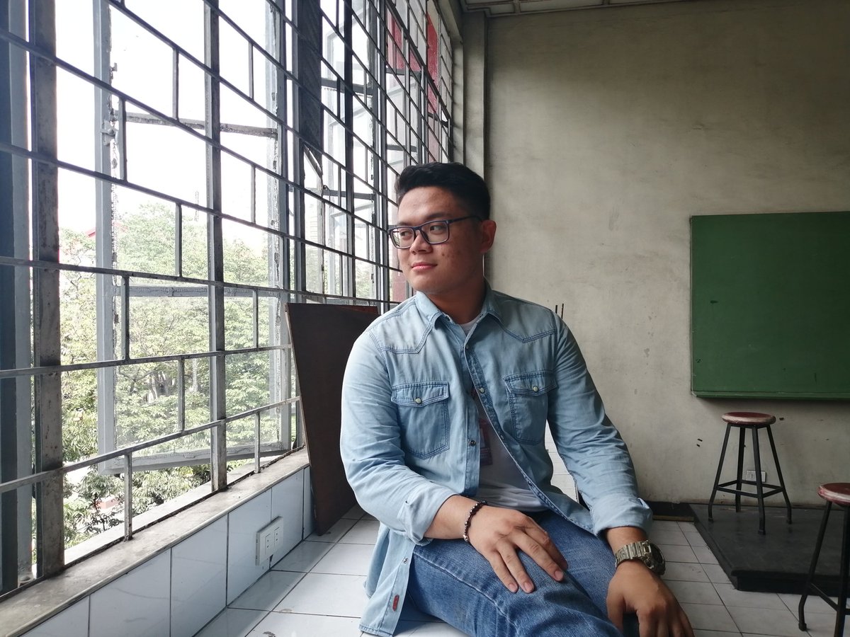 fafapaoooo's tweet photo. 1st semester is officially done!!!
May the odds be on our favor.
Happy holidays everyone! π
#Denim #TUPCS #BASLT https://t.co/cl5e0kdJ1m