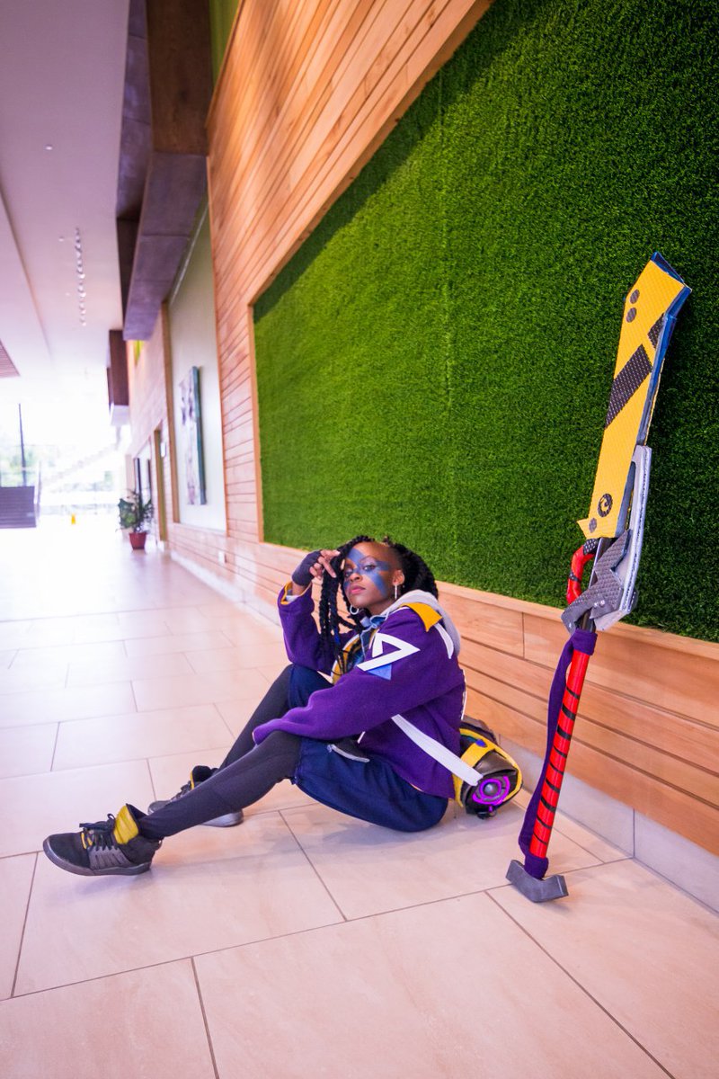 effie_emdee's tweet photo. @Dedpixl_roy did it again OMG!!!
Here are pictures of my #TrueDamageEkko cosplay for @MovieJabber's #MJX2019 https://t.co/KrfDcDK0O6