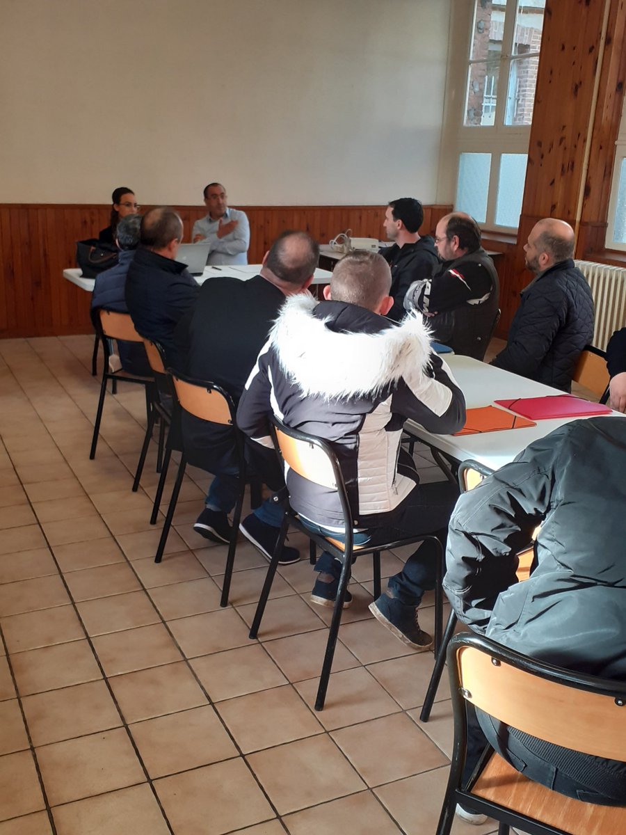 Nadine_Maulion's tweet photo. Recrutements de futurs Techniciens installateurs réseaux pour #Pluritel Com. Reseaux-groupe #Dalta Connect, nouvel donneur d'ordre #fibreoptique qui va s'installer à Montfort S/Risle.
#poleemploi #bernay #pont-audemer https://t.co/SnBCdxLxcS