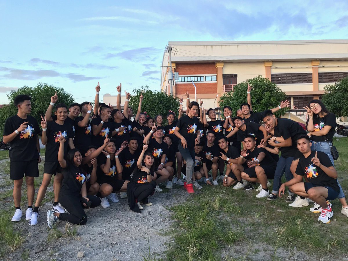 brndttcmpcrpz's tweet photo. CEA PEPSQUAD ❤️
#ThreePeatChamps 
Thank you Lord 🙏🏻☝🏻 https://t.co/AD2WnAttvH