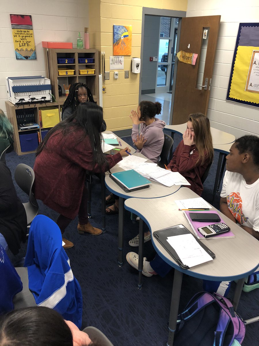 MrsSMahon's tweet image. As educators we need to lift up the next generation of future educators. 6th grade student - teacher cadet - here’s hoping she will be my student teacher in the future. I will support her in the process of being a math teacher. #teachercadet #mathhearthappy #nmbmchiefs #nmhs