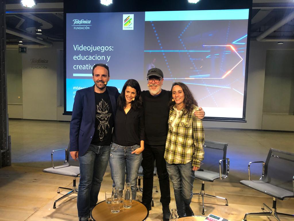 «Todos necesitamos buscar desafíos para seguir creciendo» G.Frasca 🙌 
 
🎮Ayer volvimos a unir fuerzas con <a href="/EspacioFTef/">Espacio Fundación Telefónica</a> y nuestro <a href="/forodelacultura/">Foro de la Cultura</a> y juntamos a 4⃣ expertos destacados en videojuegos, educación, arte... ¿El resultado? 👇