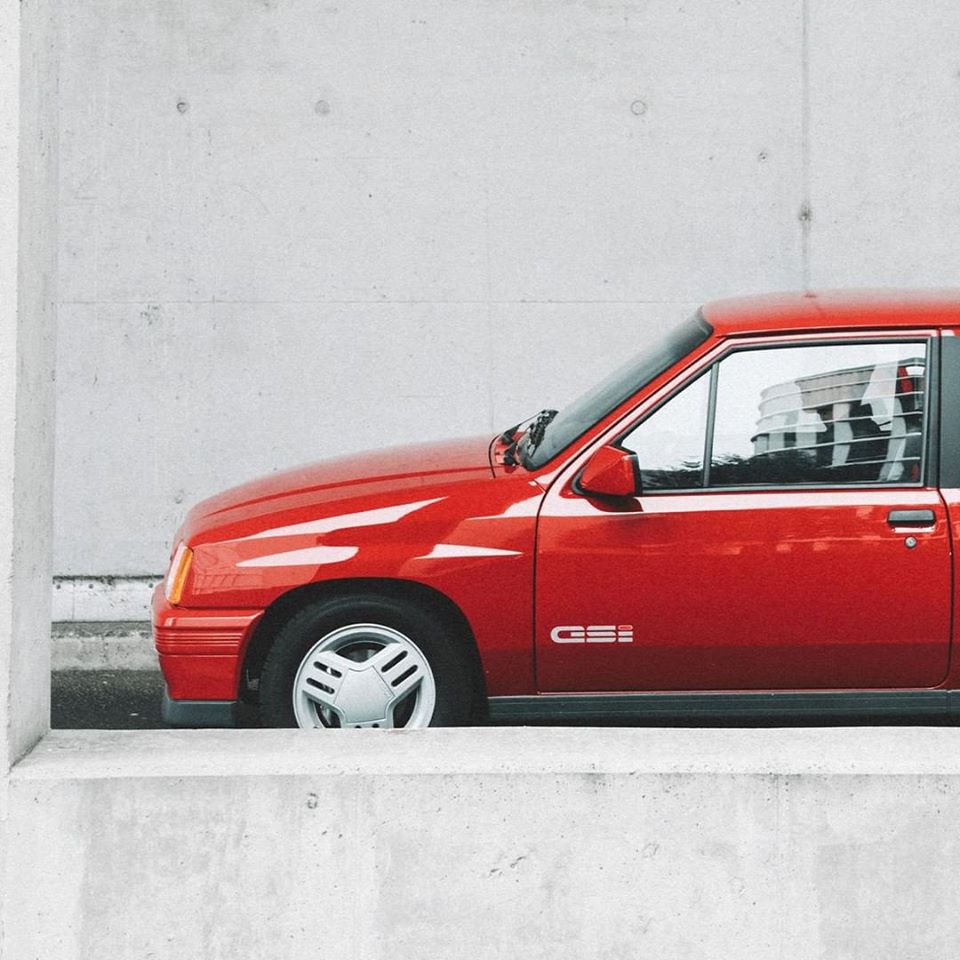 giauto_gipuzkoa's tweet photo. La deportividad como estándar, ese era el lema de este #OpelCorsaGSi en los años 80. ¿Lo probaste ? 😉
#Opel #Giauto #Bergara #Elgoibar #Olaberria https://t.co/LRrHyHBMJE