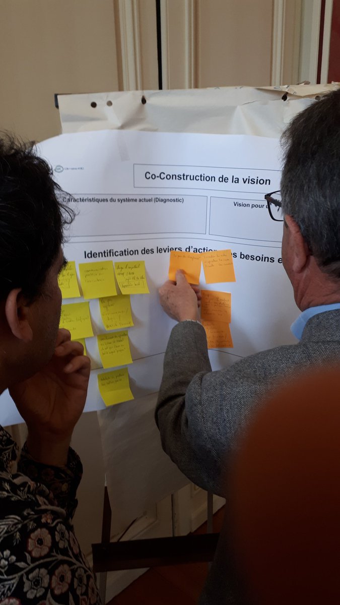 EricHS_H's tweet image. Réunion de lancement du #DeepDemonstration #Landscapes sur le territoire marnais avec @i_Planet_A, @Inra_France, @ONF_Officiel international et @ClimateKIC. Merci à @benoistapparu, maire de @VilledeChalons et aux acteurs locaux oeuvrant à une #TransitionAgricole. #Innovation