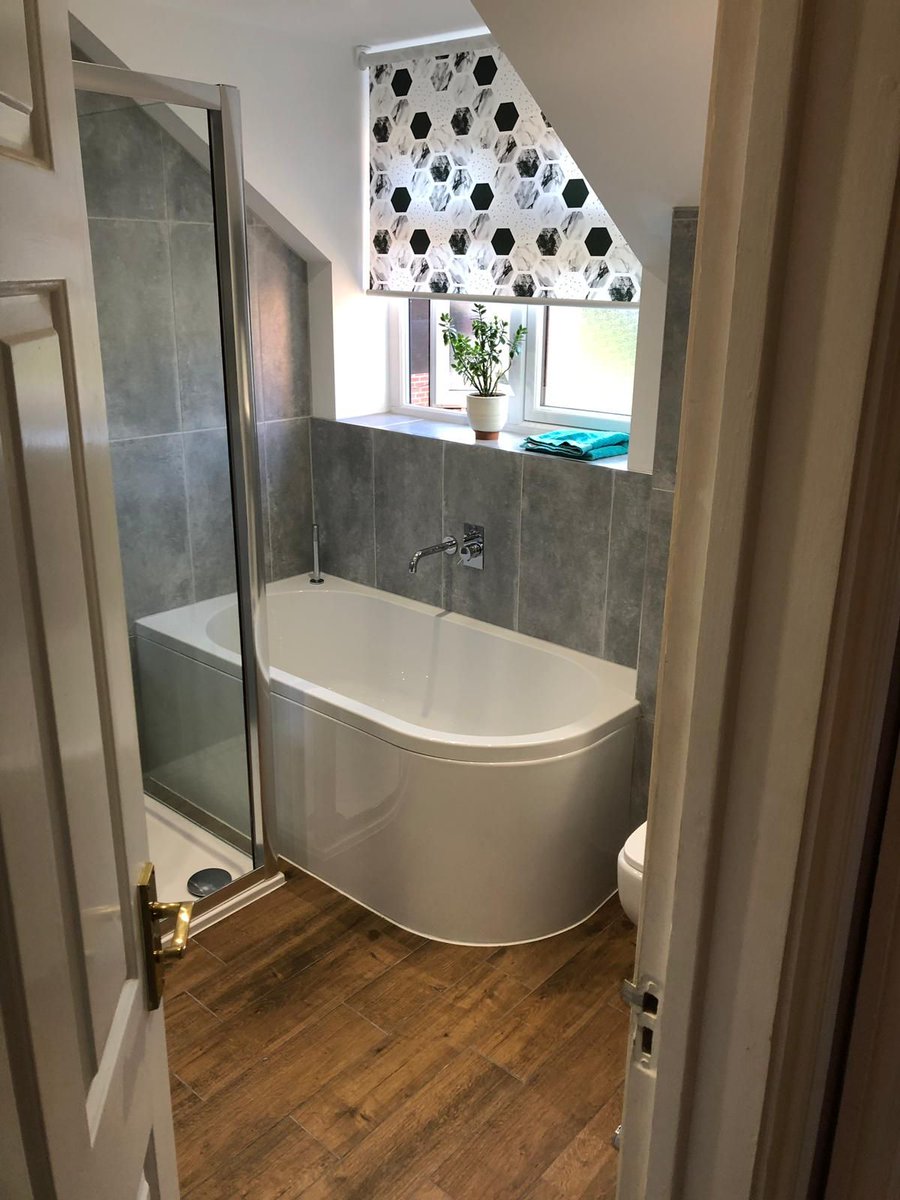 MasterBuildDev1's tweet image. Got a beautiful #bathroom installation in mind? We can help make your dreams come reality- give us a call to discuss if you're in the #Orpington, #Bromley or #PettsWood areas