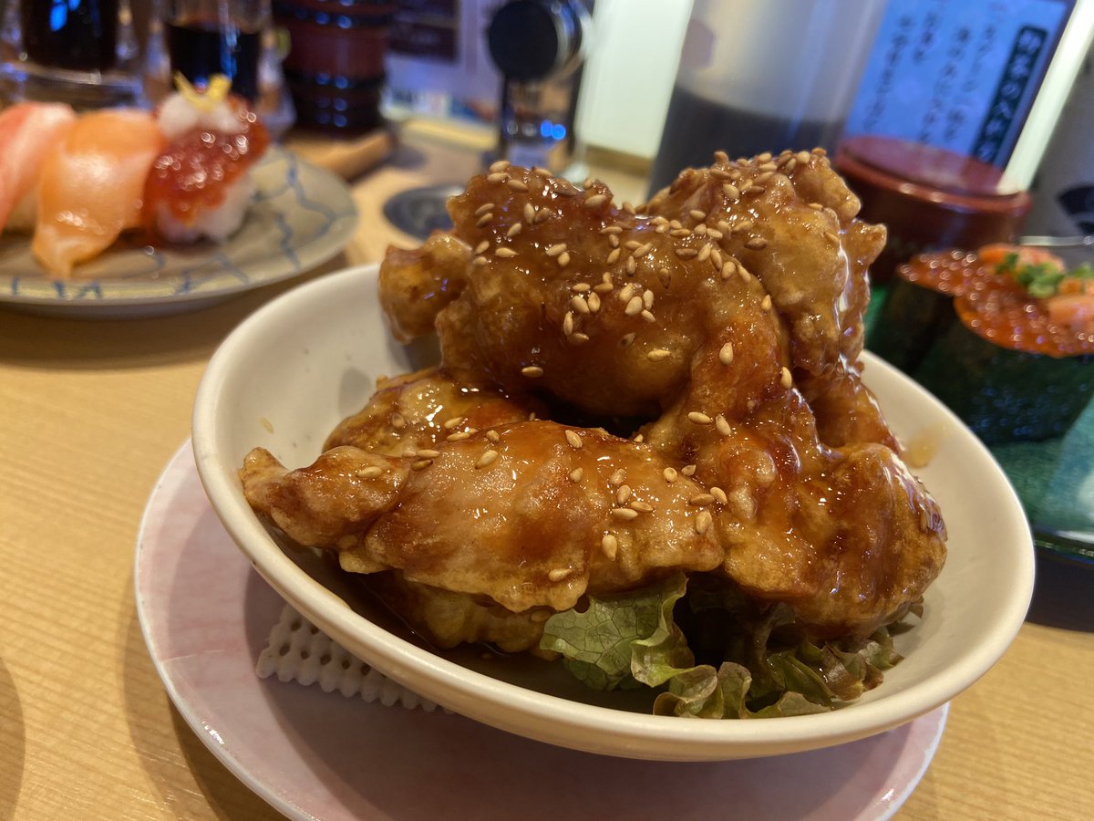 ToshiyanF's tweet photo. 札幌で食べたザンギとお寿司とやりすぎ盛りベーコンと叙々苑ランチ
食べ過ぎ🐻 https://t.co/9m0kXvyYrk