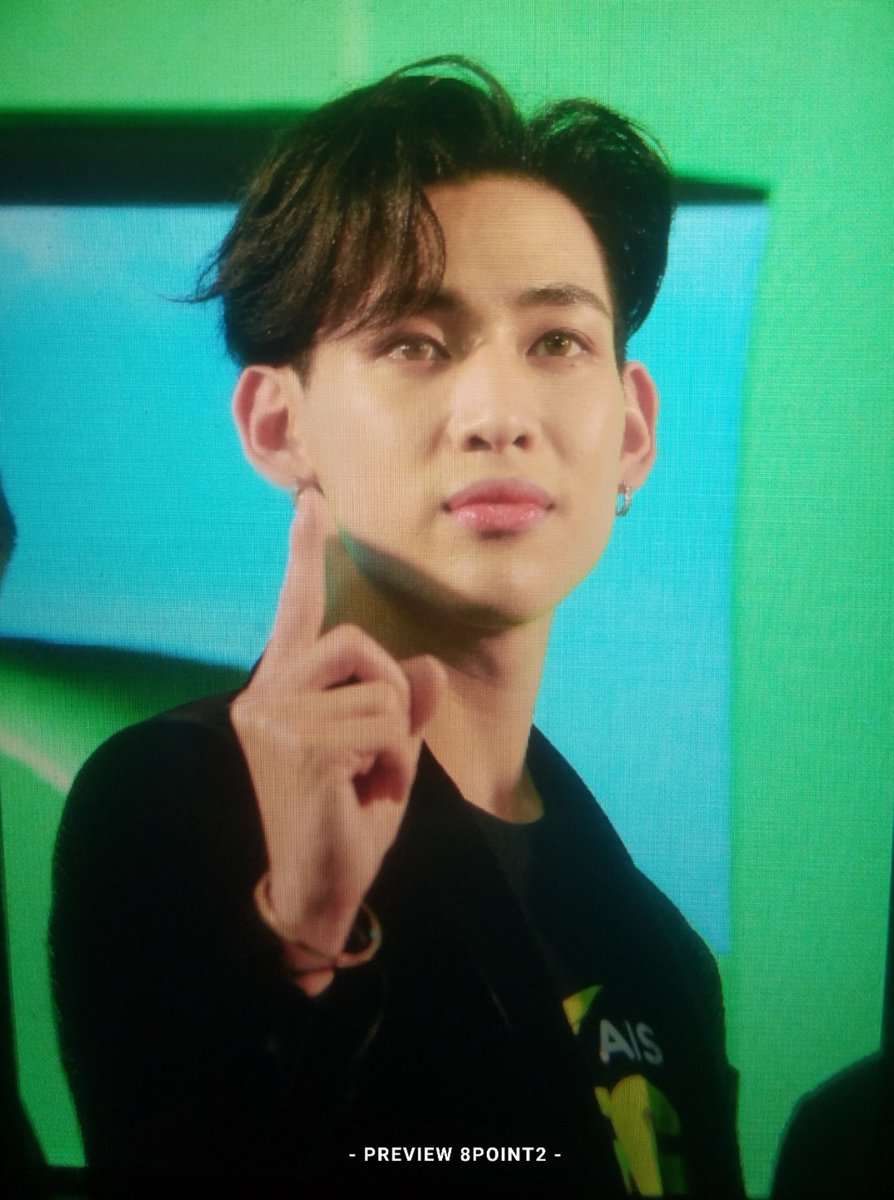 8point2_'s tweet photo. 191213  AIS event

🐍🐍

#BamBam  #뱀뱀 #แบมแบม #갓세븐⁠ #GOT7⁠ #IGOT7 #AISXBAMBAM 
#AIS5GxBamBam #AIS5Gที่1ตัวจริง https://t.co/xuHtu7gpuX