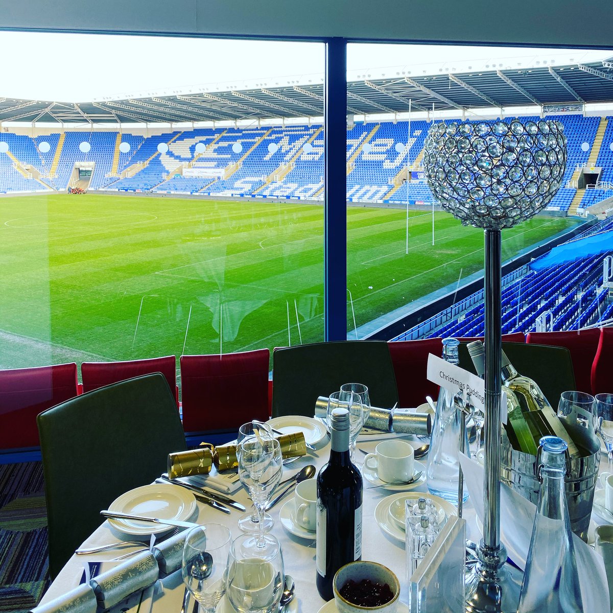 Just a perfect pitch side view <a href="/ReadingFC/">Reading FC</a> for our Christmas lunch today - thank you <a href="/ReadingFCEvents/">Reading FC Conference & Events</a> #ChristmasLunch