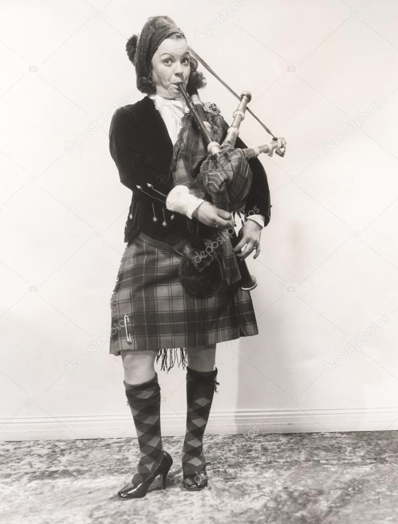 pjandkirsten's tweet photo. Anyone up for moving to Scotland? I know I am - hopefully it'll give me the kick up the arse I need to learn the bagpipes. 
#electionreactions https://t.co/CtRHu1T8NR