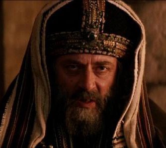 haroldsegura's tweet photo. Juan 16:2. Muchas veces la #religión, convencida de que posee al Absoluto, se comporta de manera absolutista. Y después, a esa intolerancia la llama fidelidad, radicalidad y lealtad. No son más que caprichosamente fieles a si mismos, aunque tristemente desleales al Señor. https://t.co/qk8kz6eV7F