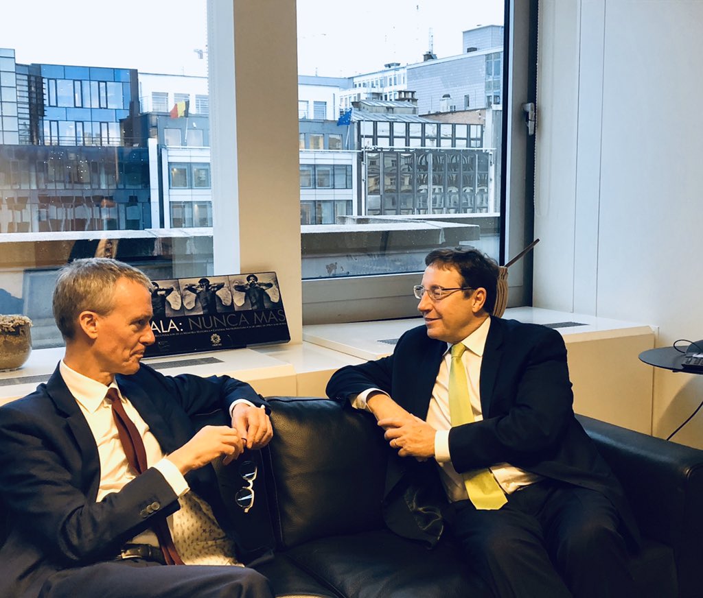 ASteiner's tweet image. Arrived in #Brussels and delighted to meet w @KoenDoens of #DEVCO @EU_Commission; good to reaffirm @UNDP and 🇪🇺 priorities are aligned:
⭐️ #SDGs Financing
⭐️Digital Transformation
⭐️#NewGreenDeal
Spoke about @SdgImpact at length &amp;amp; 👀 fwd to our strengthened partnership!