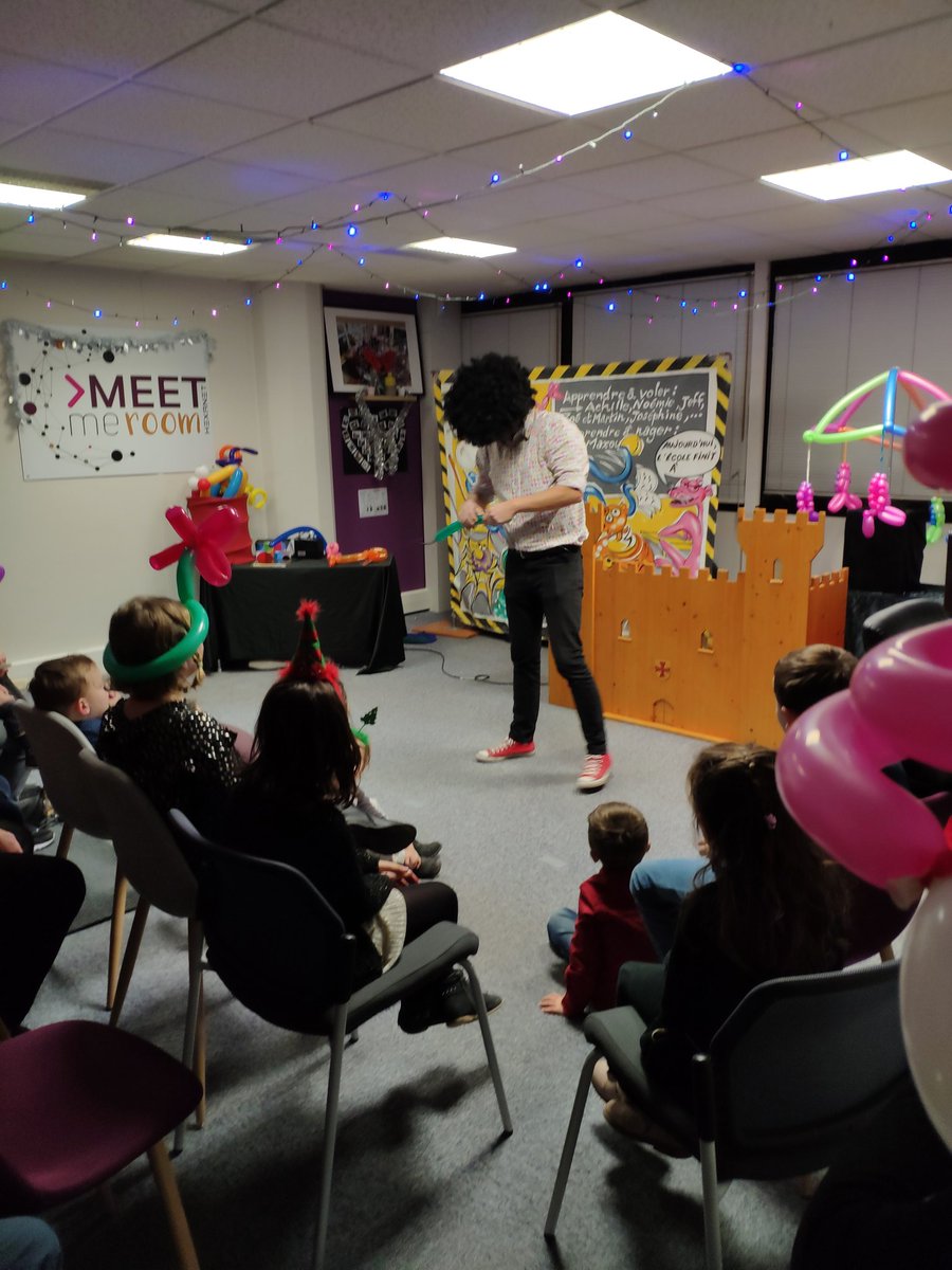 nicolaskarp's tweet image. Soirée de Noël chez #Hexanet !