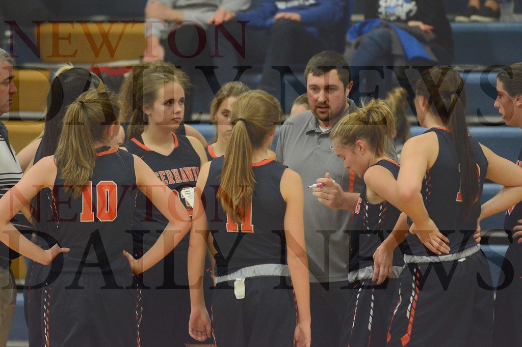 ITS GAME DAYYYY!!!!! Varsity basketball game tonight at the Highschool starting at 6! The theme is flannel out so don’t forget to come out and show your support!!