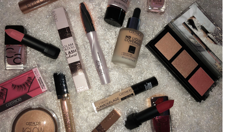 Competitions.ie tweet media