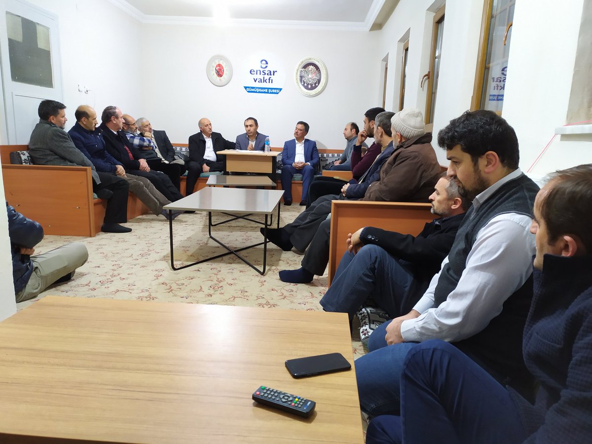 Cuma sohbetlerimiz de bu hafta:

Konuşmacı: Siyaset Bilimi ve Kamu Yönetimi öğr. üyesi Doç. Dr. Ali ÇİFTÇİ.

Konu. Tek Parti Dönemine Geçiş ve Devrimler