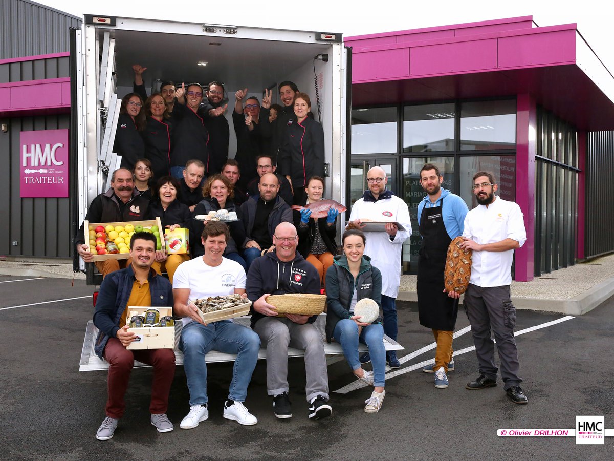 HMCTraiteur's tweet photo. Des producteurs et des saveurs chez HMC Traiteur ! Ensemble avec nos producteurs locaux pour l'amour des bons produits, bien de chez nous ! Merci à vous pour ce moment !
#local #producteurs #traiteur https://t.co/rKTC6iAl7v