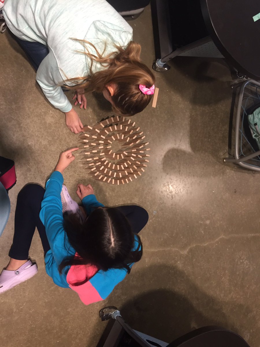 InertiaMatters's tweet photo. Exploring #textstructures with @Shyscott34’s terrific 6th grade classes and @KEVAplanks! @powhatanms #pms_innovation #sequenceandorder #compareandcontrast https://t.co/YBdGr5gd6Y