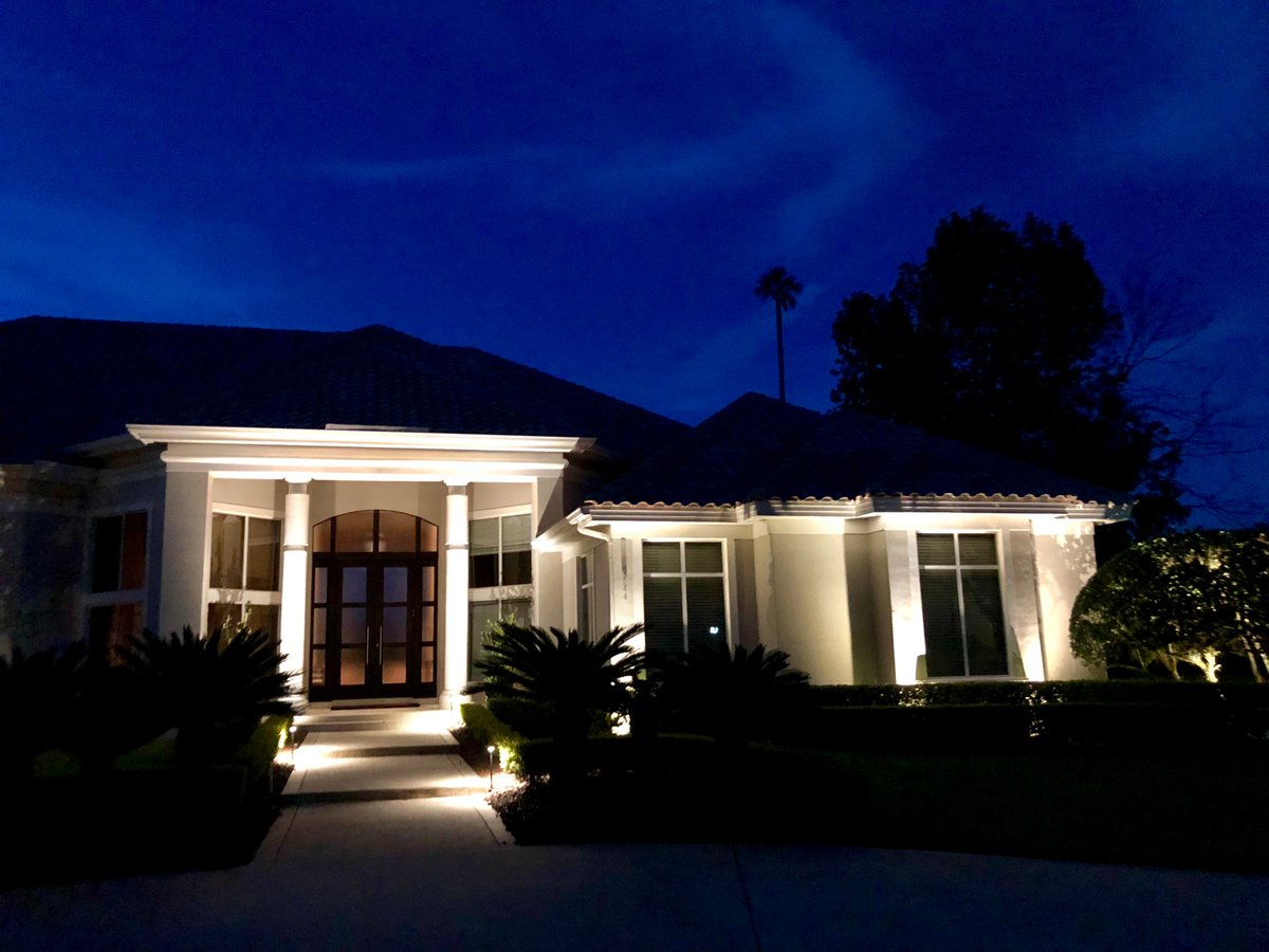 Lightscapespro's tweet image. Lightscapes Outdoor Lighting 
Orlando's #1 Choice for Landscape Lighting Design, Installation and Service
Kichler Lighting Award Winning Contracter of the Year 
CAll TODAY 407-895-900
lightscapeslighting.com
