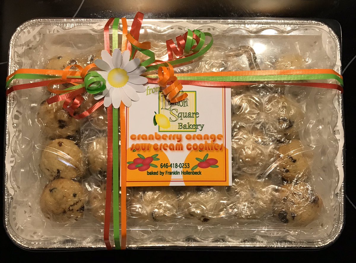 LemonSquareNYC's tweet photo. Due to arrive tomorrow! #cranberryorange ๐ #sourcream #cookies #cookiesofinstagram #delicious #treatyoself #treat #menwhobake #gaybaker #lemonsquarenyc #holiday #holidaybaking #christmasbaking #cottagebakery #cottagebaker #conroe #conroetx #madeintx https://t.co/6p7nWInP8N