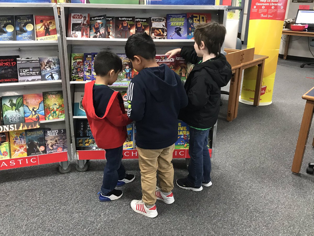 gallowaylib's tweet image. Let the fun begin! @Scholastic #rugelallin #misdlibrary