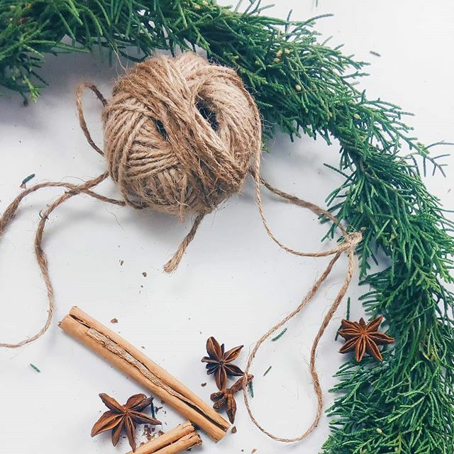 ¡Ya huele a #Navidad! 🎄
.
¿Tenéis lista la decoración? ¿Sois de las que disfrutáis todo el mes de diciembre con el ambiente navideño o preferís esperar a las fechas propiamente dichas?
.
¡En casa ya casi lo tenemos todo puesto!✨
.
He dejado en la bio… ift.tt/2EdGD0Z