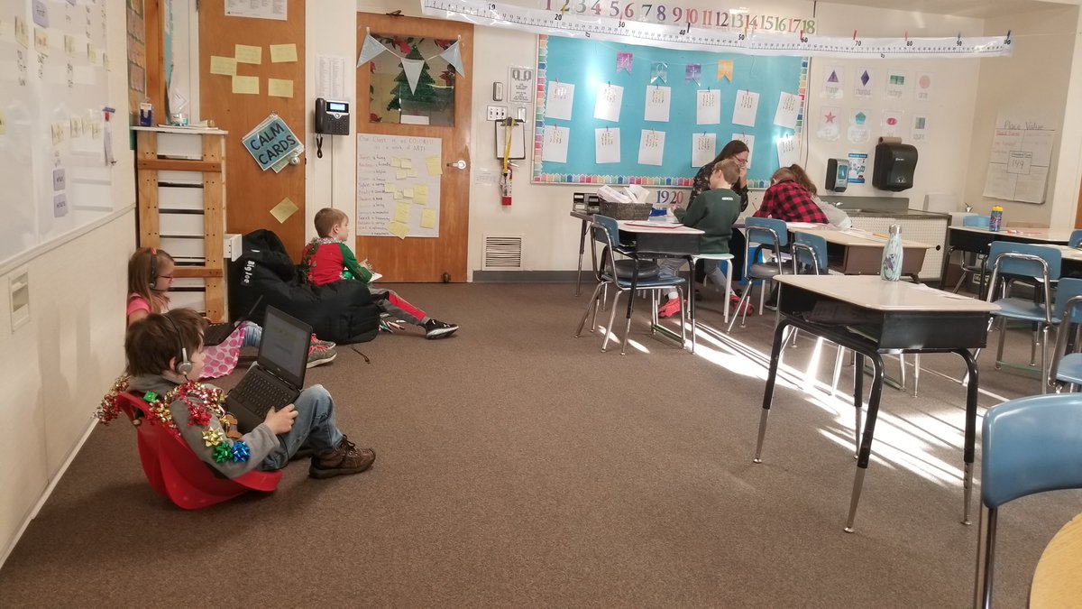 CPCSColts's tweet photo. Amazing how independent students can be when we set high expectations. 2nd grade math! #COLTurechat https://t.co/zWm5uKJ5hr
