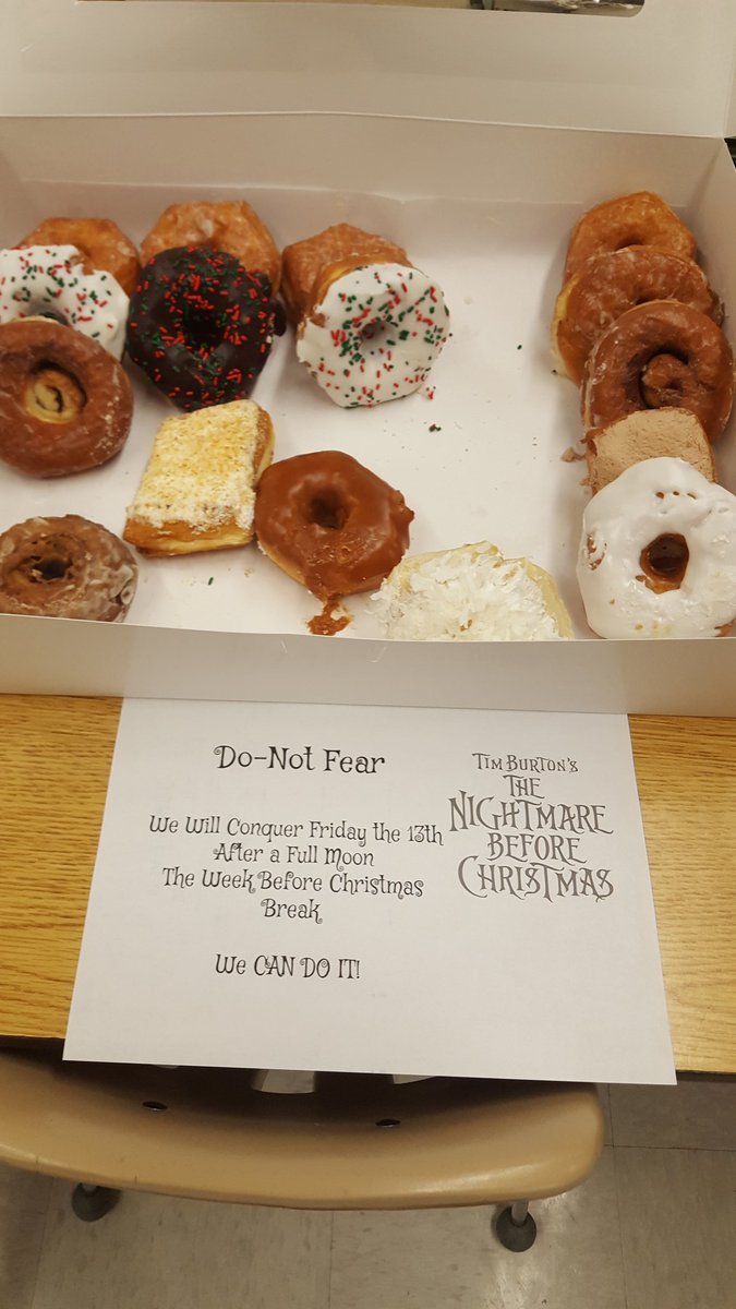 hrobinsonD32's tweet photo. Great way to start out Friday the 13th! #pesd32 https://t.co/no80c5ak2S