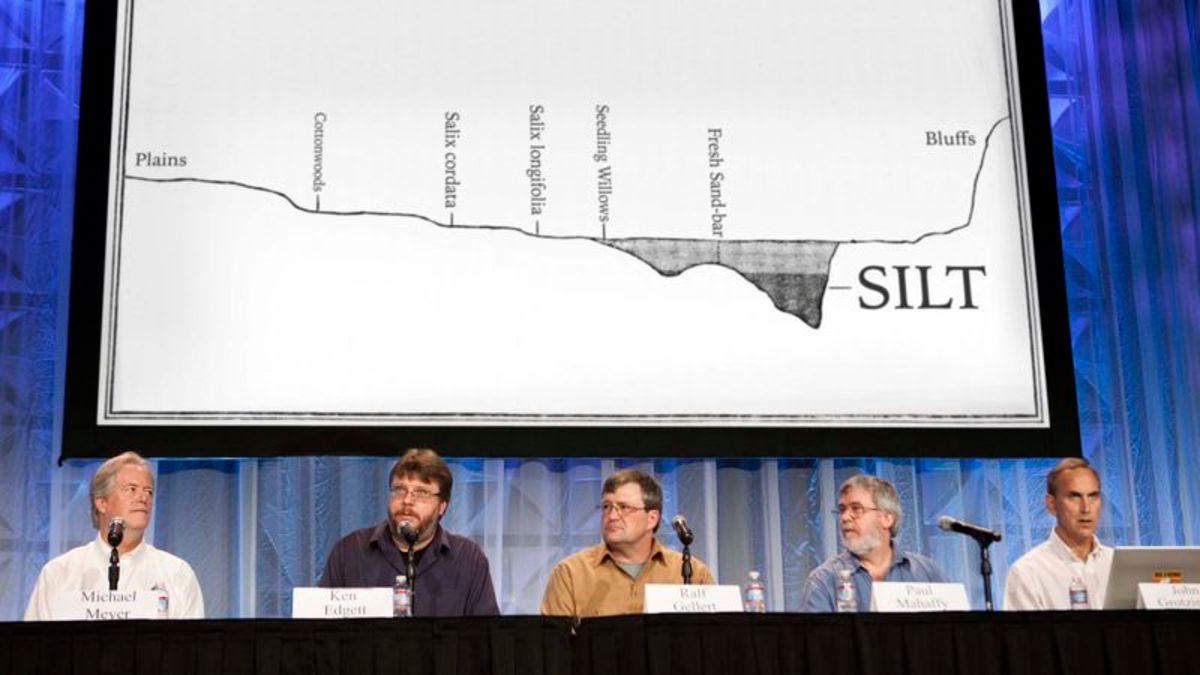 TheOnion's tweet photo. Scientists Make Discovery About World’s Silt Deposits But Understand If You Aren’t Interested In That https://t.co/mSdhCJHuqF https://t.co/hM6SMMpN0a