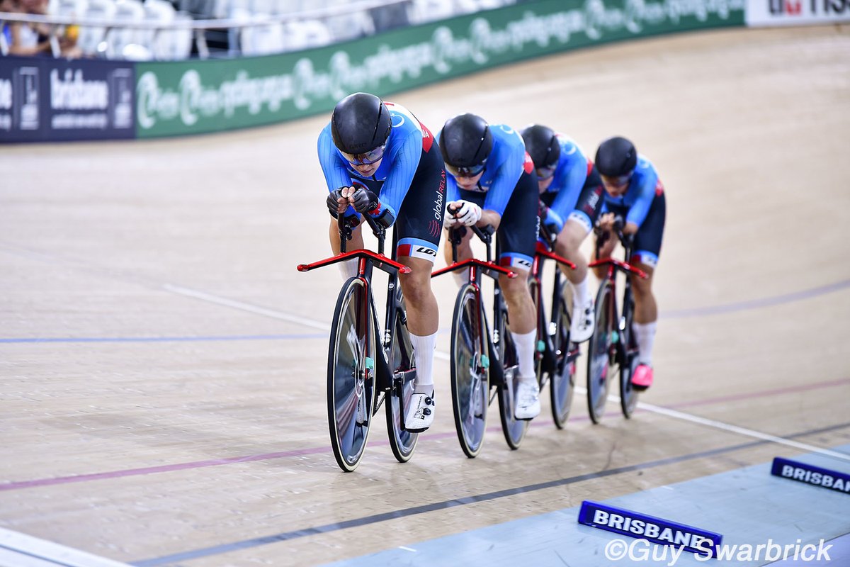 cdncyclist's tweet photo. Bronze medal for Women's Team Pursuit squad in Brisbane
#UCITrackWC https://t.co/zNnqAIM0Na