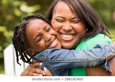 it_tttttt's tweet photo. A healthy relationship between a parent and child involves communication. Both parties should have their ideas and opinions heard. Along with this, respect is also a key factor in a healthy relationship. #Communication #RespectEveryone #HRE1O #HRE4Life https://t.co/2rQFpJwxVS