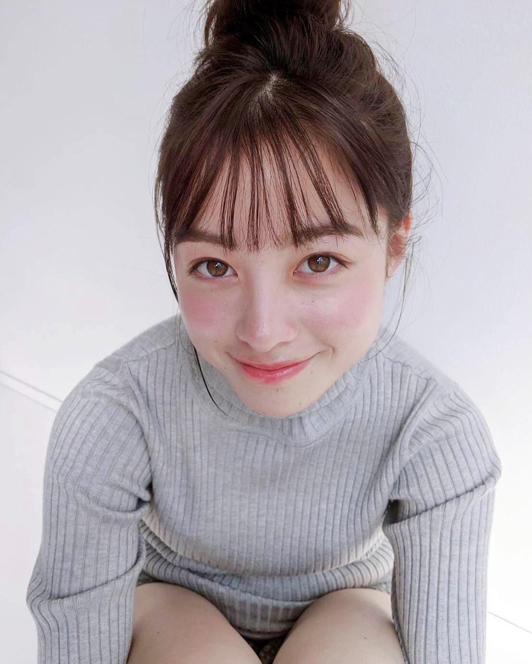 あ En Twitter 流石に肌白すぎるしほっぺたピンクだし茶色の目が大きすぎるしシースルー前髪完璧すぎるでしょ この笑い方好きだし他撮りでこれって世界一かわいいar様天才すぎるじゃん環奈様のおかおも天才 橋本環奈 あ En Twitter 流石に肌白すぎるしほっぺたピンクだし茶色の目が大きすぎるしシースルー前髪完璧すぎるでしょ この笑い方好きだし他撮りでこれって世界一かわいいar様天才すぎるじゃん環奈様のおかおも天才 橋本環奈