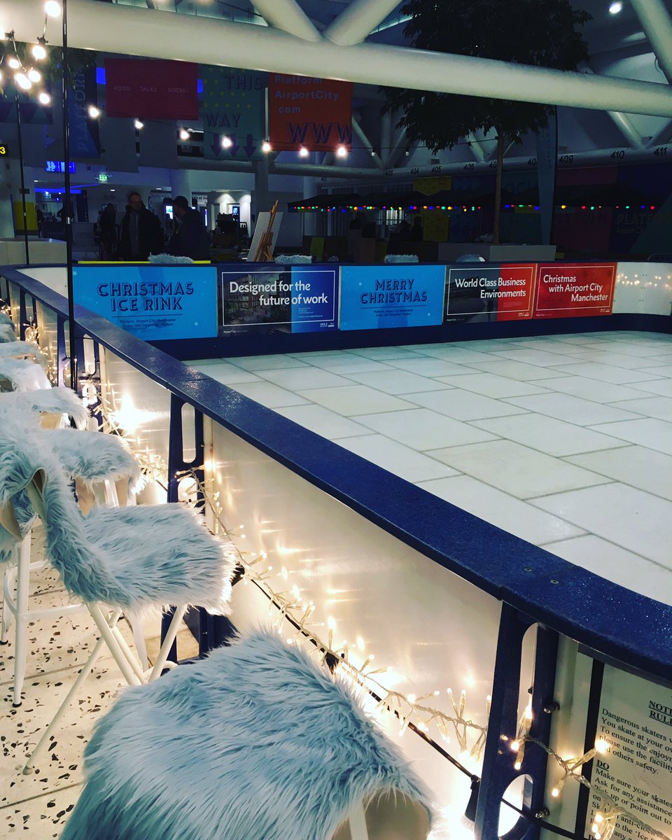 What a great day at our Christmas ice rink @AirportCityUK <a href="/ACMPlatform/">Platform Airport City</a> ❄️☃️ come down and try it out until 7:30pm tonight!