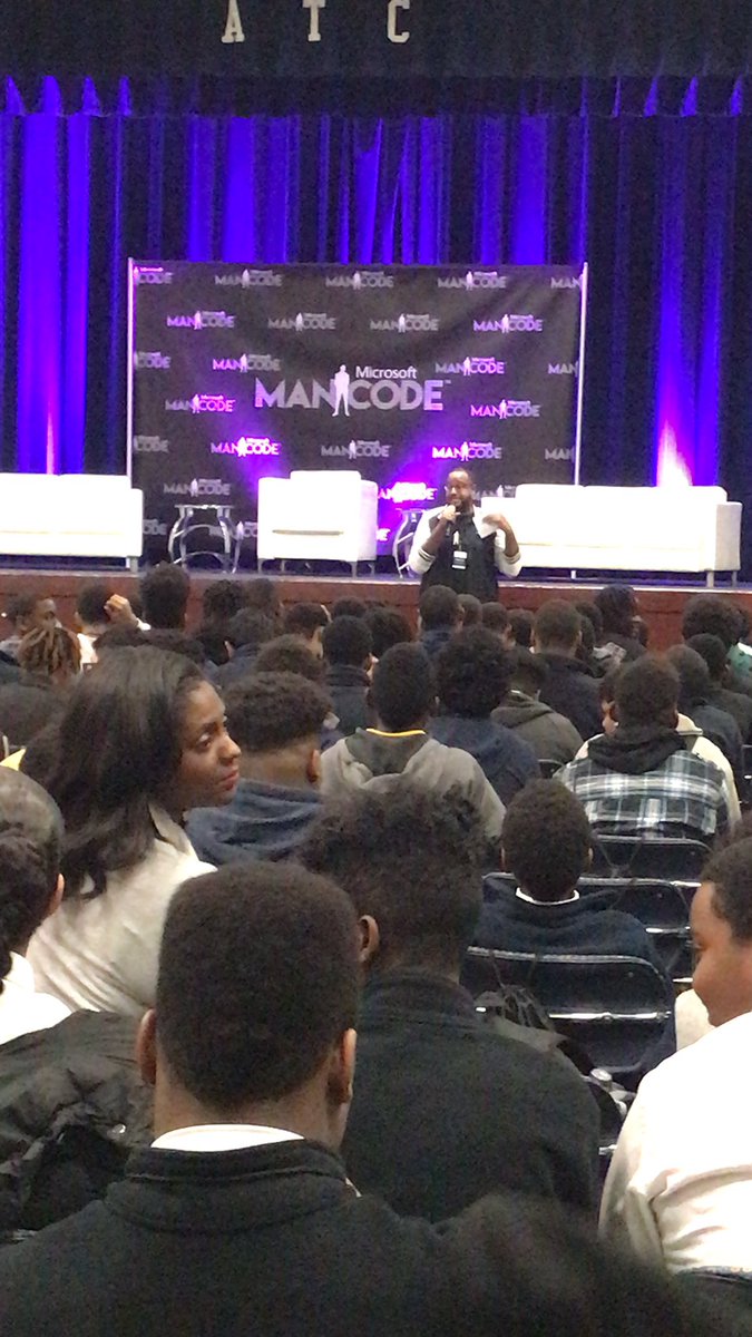 EdtechFelisa's tweet image. Microsoft Mancode is happening now in the ATL @APSInstructTech