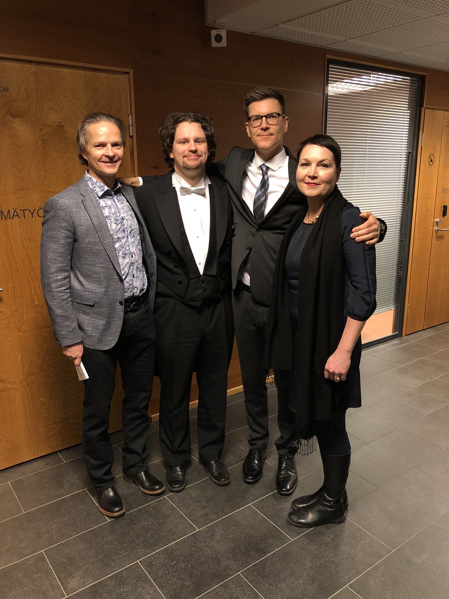 CoxaPro's tweet photo. Ilari Kuitunen, MD, surrounded by his proud supervisors: orthopaedic surgeons Eerik Skyttä, MD, PhD, and Antti Eskelinen, MD, PhD, from Coxa Hospital for Joint Replacement, and Adjunct Professor Miia Artama, PhD, from Tampere University #Coxa #TampereUniversity https://t.co/vD1VXkrExG