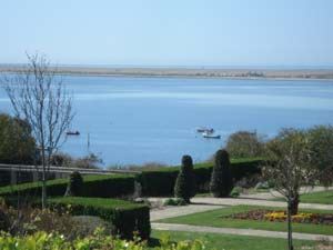 Direct Holiday Homes tweet media