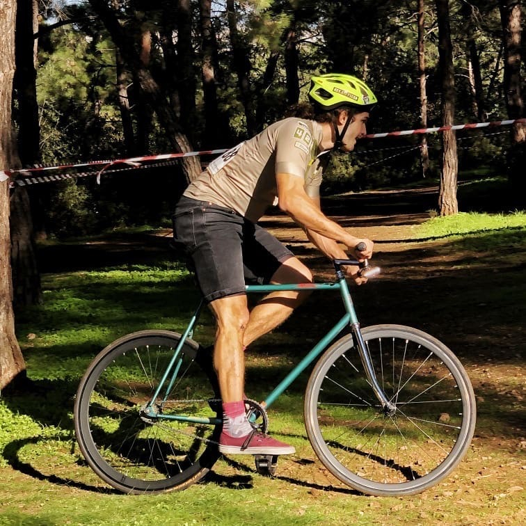 Fyxation tweet media