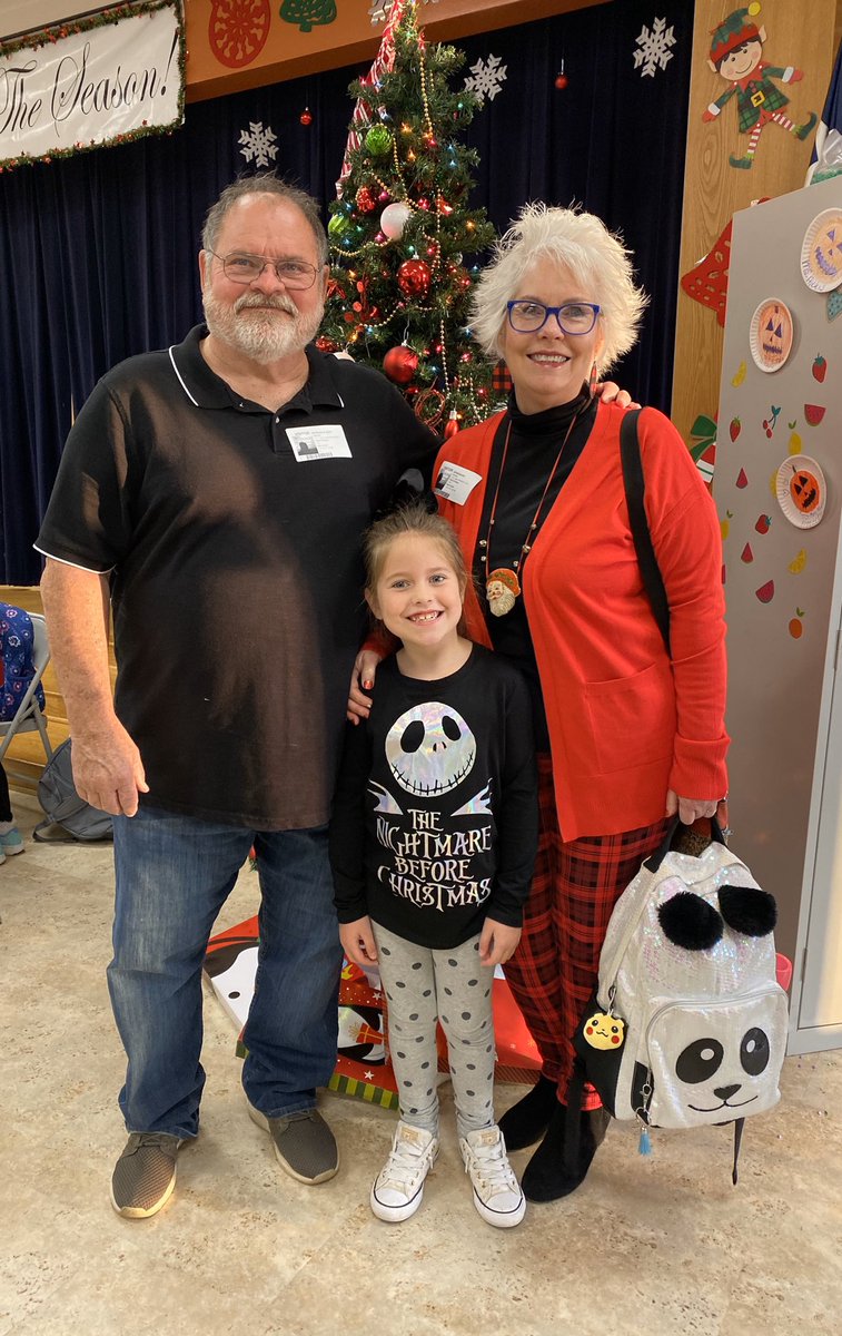 You know you have amazing parents when they drive almost 3 hours to make “Breakfast with Grandfriends” with Kenzie Jean. #OCT4U #truelove