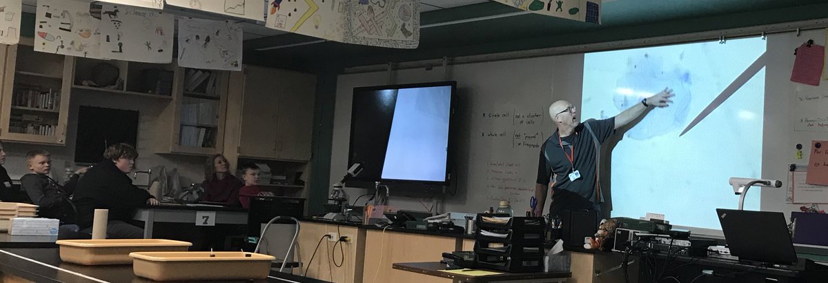 fitzG's tweet image. @Bendist25 Mr. Bradbury demonstrates the cell lab with the help of our new science lab technology before the 8th grade students perform the lab #techasatool #goodteaching