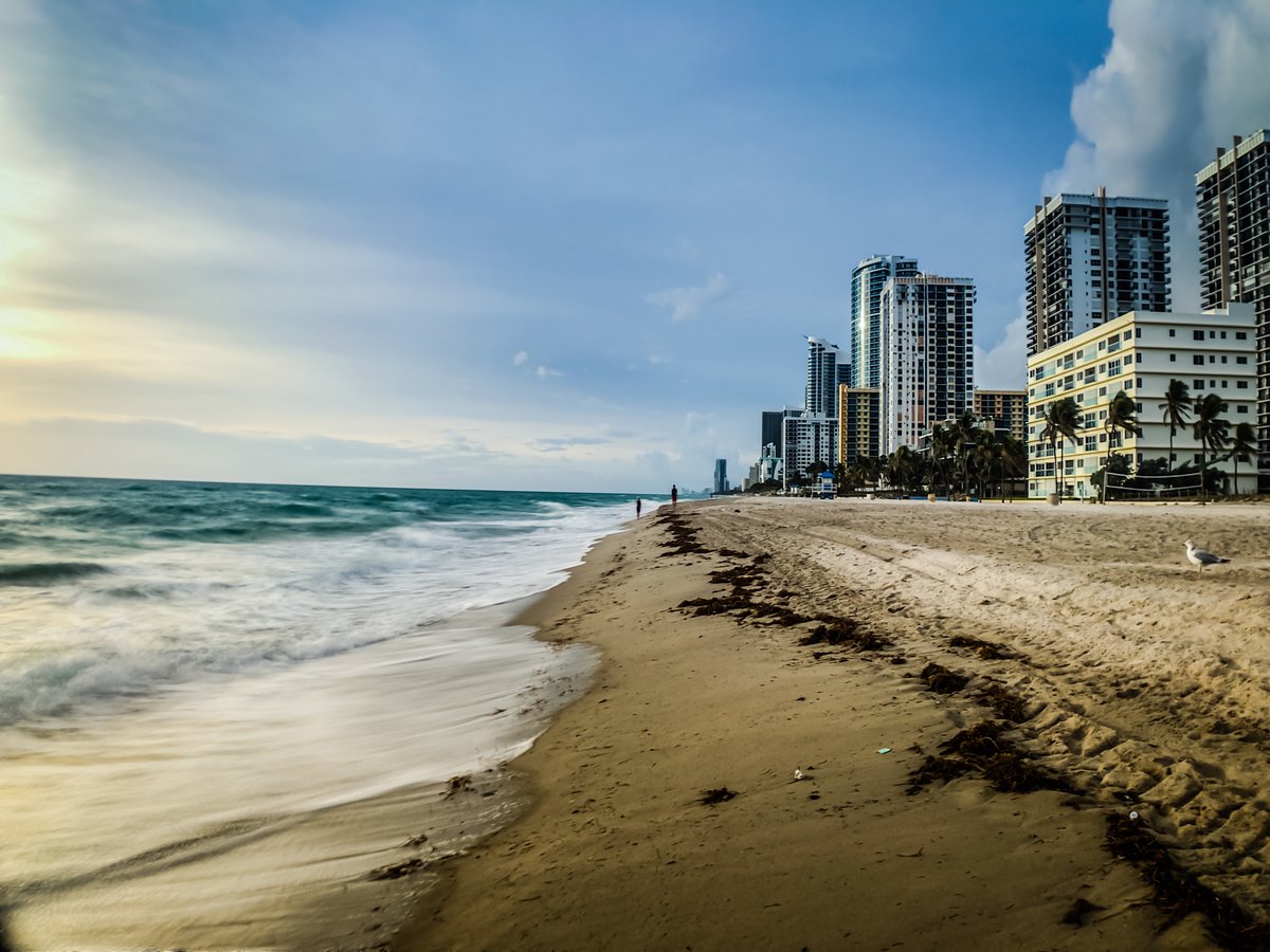 JfVisuals's tweet image. Camera: @Apple #iPhoneX
Lens: @moment Anamorphic 
#shotoniphone
#Moment #anamorphic