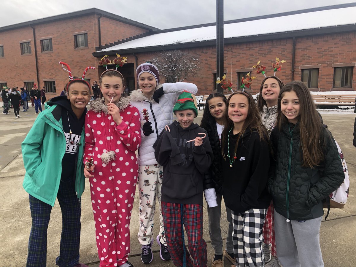 Amazing day of giving at BMS today.  Collecting donations for Toys for Tots and participating in PJ Day fundraiser for Connecticut Children’s Medical Center 🥰.  #BMSCares @WatsonBryan7 @MrsBolesBMS @KeithMarotta